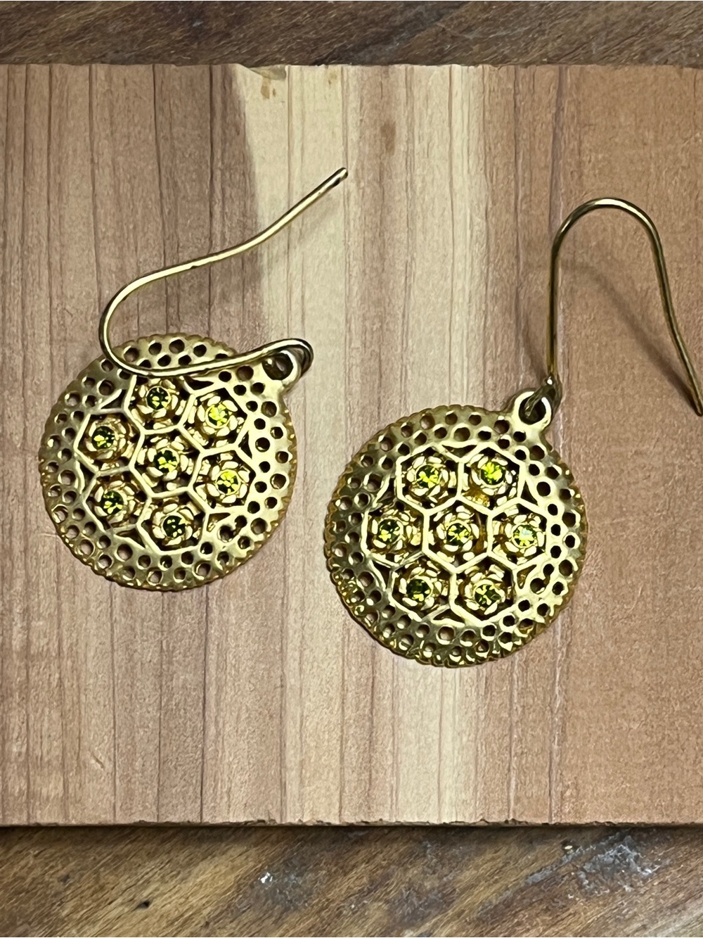 Gold Plated Round Disc Filagree Pierced Earrings Pale Green Glass Stones